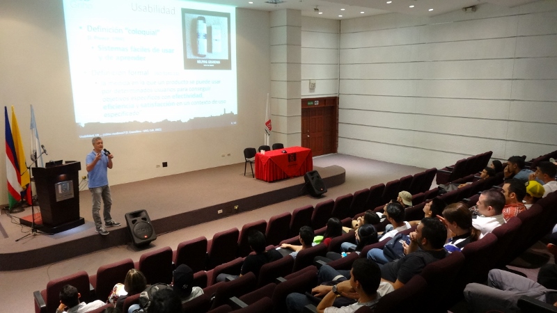 Toni Granollers durante la charla en la UAO